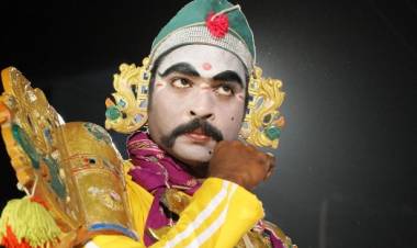 "Peechaankai" fame actor R.S Karthick production no.1 movie stills