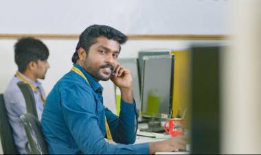 ‘பீச்சாங்கை’ புகழ் கார்த்திக் நடிக்கும் ‘சைரன்’ திரைப்படத்தின் முதல் சிங்கள் இன்று வெளியீடு