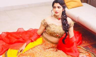 Sai Dhanshika set the Ramp on fire with a New Bridal Collection