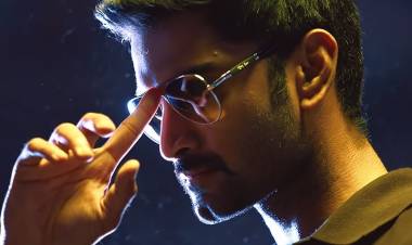 50 நாட்களை கடந்து வெற்றிகரமாக ஓடிக்கொண்டிருக்கும் அதர்வா முரளியின் '100'