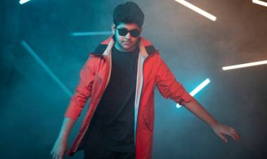 தனது தந்தை ஏ ஆர் ரஹ்மான் உடன் இசை பயணத்தை தொடங்கினார் ஏ ஆர் அமீன்