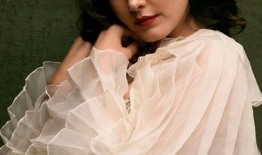 Actress Raashi Khanna Latest Photos