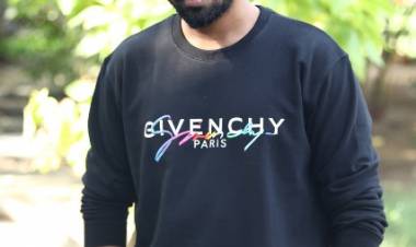 100% Kaadhal Press Meet Stills