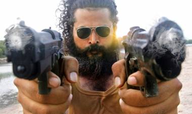 மிகப் பிரம்மாண்டமான பொருட்செலவில் ஆழ்கடலில் தயாராகும் ஜூவாலை