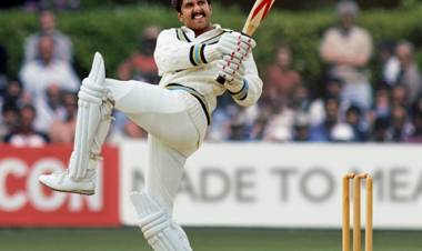 நடராஜா போஸில் வெளியிடப்பட்டுள்ள ‘83 திரைப்படத்தின் கபில் தேவாக நடித்துள்ள ரன்வீர் சிங்