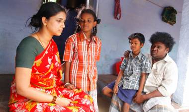 'தர்பார்' படத்துடன் மோதாமல் விலகிக்கொண்ட  'வாழ்க விவசாயி' படம்!