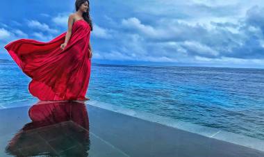 Bepanah Pyaar Actress Ishita Dutta is slaying in Suman and Khyati Nathwani Label    