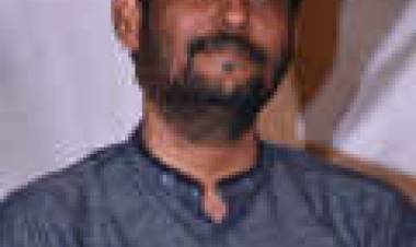 கொரனாவை வெல்ல முதல்வரோடு துணை நிற்போம்!  - தயாரிப்பாளர் சுரேஷ் காமாட்சி