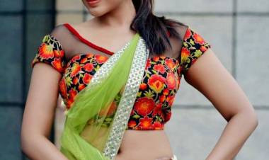 சினிமா பத்திரிகையாளர்களுக்கு உதவிய கதாநாயகி!