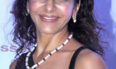 நடிகை அனிதா ராஜ் வீட்டில் போலிஸ் விசாரணை 