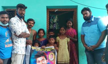 பசியால் வாடும் பட்டாசு தொழிலாளர் குடும்பத்திற்கு உதவிய விருதுநகர் ( மே ) தளபதி விஜய் மக்கள் இயக்கம் !