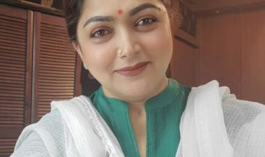 நடிகை குஷ்பு அவர் அழகின் ரகசியத்தை வெளியிட்டார்