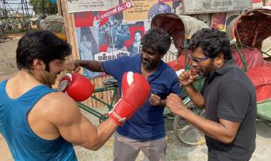 விரைவில் திரையில்  பெரும் குத்துச்சண்டை...!  எதிர்ப்பார்ப்பில்....