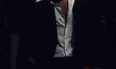 The Villain Stays On Rocking Star @TheNameIsYash from #KGFChapter2 Climax.