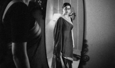 Have a glance to the Ultimate Decision of #Sundari  #SundariTamilTrailer at 5:04 PM today