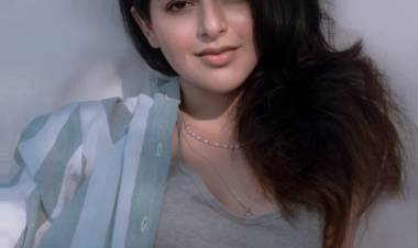 #IswaryaMenon looks classy as always in these new pictures .