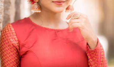 Gabriella looks elegant in her new photoshoot