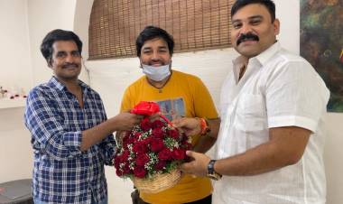 Mirchi Shiva-Yogi Babu-Oorvasi in Director Kannan’s official recreation of evergreen Tamil classic-comedy “Kasethan Kadavulada”