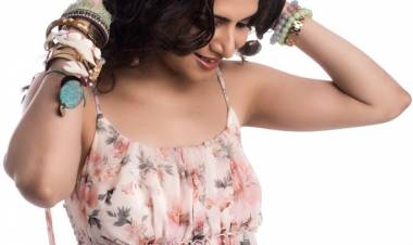 Spreading cheer and positivity always, DD is one of a kind! 