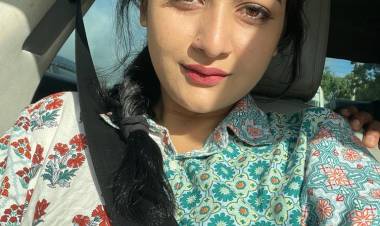 தமிழில் "லாக் டவுன்" என்ற படத்தில் கதாநாயகியாக நடித்த நடிகை சஹானா, நேற்று முன்தினம் கேரளாவில் தற்கொலை செய்து கொண்டார்!