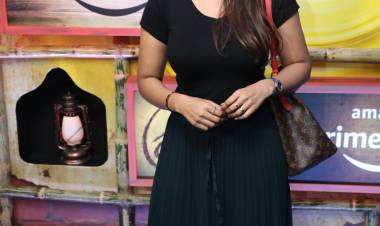 Gayatri- Pushkar, creators of Amazon Prime Video original Suzhal- The Vortex held a screening for their friends in the film fraternity in Chennai today.