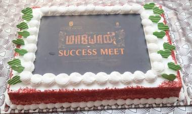 ‘மாயோன்’ இயக்குநருக்கு தங்கசங்கிலி பரிசளித்த நாயகன் சிபிராஜ்