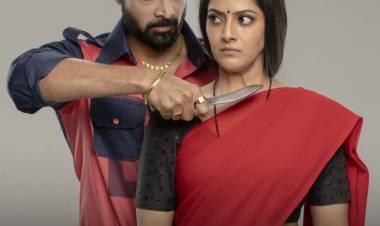 EINFACH STUDIOS Pratap Krishna & Manoj Kumar present.  Filmmaker Dayal Padmanabhan’s Tamil debut directorial.  Varalaxmi Sarathkumar and Santhosh Prathap starring “Kondraal Paavam”.  Shooting starts with a Pooja ceremony.