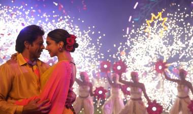 ஷாருக்கானின் 'ஜவான்' படத்திலிருந்து 'பட்டாசா..' எனும் பாடலின் காணொளி வெளியீடு