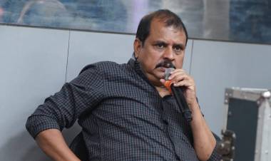 விஜய், அஜித் பட டைரக்டர் S.எழிலின் அடுத்த படைப்பு! விமல் நடிக்கும் “தேசிங்குராஜா-2”. 10 வருடங்களுக்கு பின் மீண்டும்!!