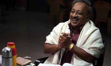 தலைவெட்டியான் பாளையத்தின் டார்லிங் ஆவது எப்படி ? : ஜி.பி. முத்து  சித்தார்த்துக்கு தரும் செம்மையான ஐடியா !