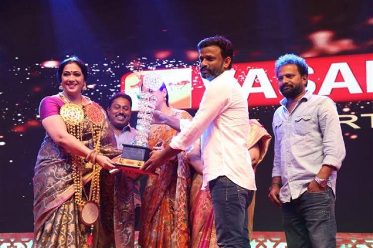 V4 எம்.ஜி.ஆர் - சிவாஜி விருது வழங்கும் நிகழ்ச்சி 2019 (ஸ்டில்ஸ்)