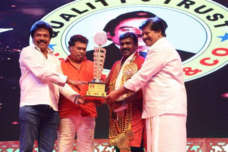 V4 எம்.ஜி.ஆர் - சிவாஜி விருது வழங்கும் நிகழ்ச்சி 2019 (ஸ்டில்ஸ்)