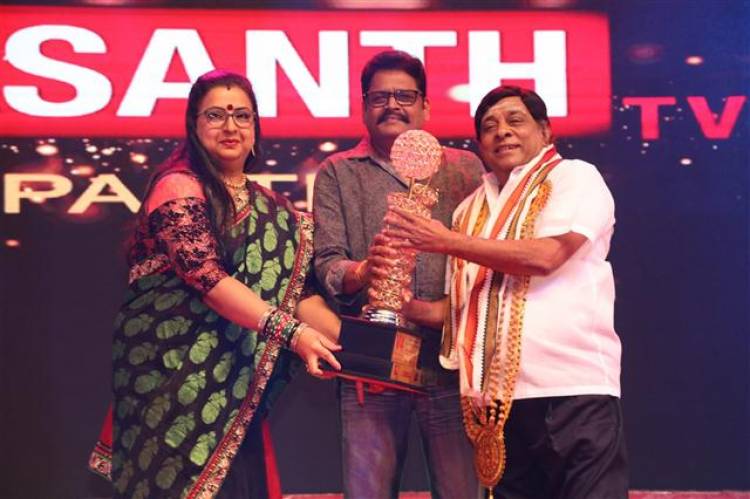 V4 எம்.ஜி.ஆர் - சிவாஜி விருது வழங்கும் நிகழ்ச்சி 2019 (ஸ்டில்ஸ்)