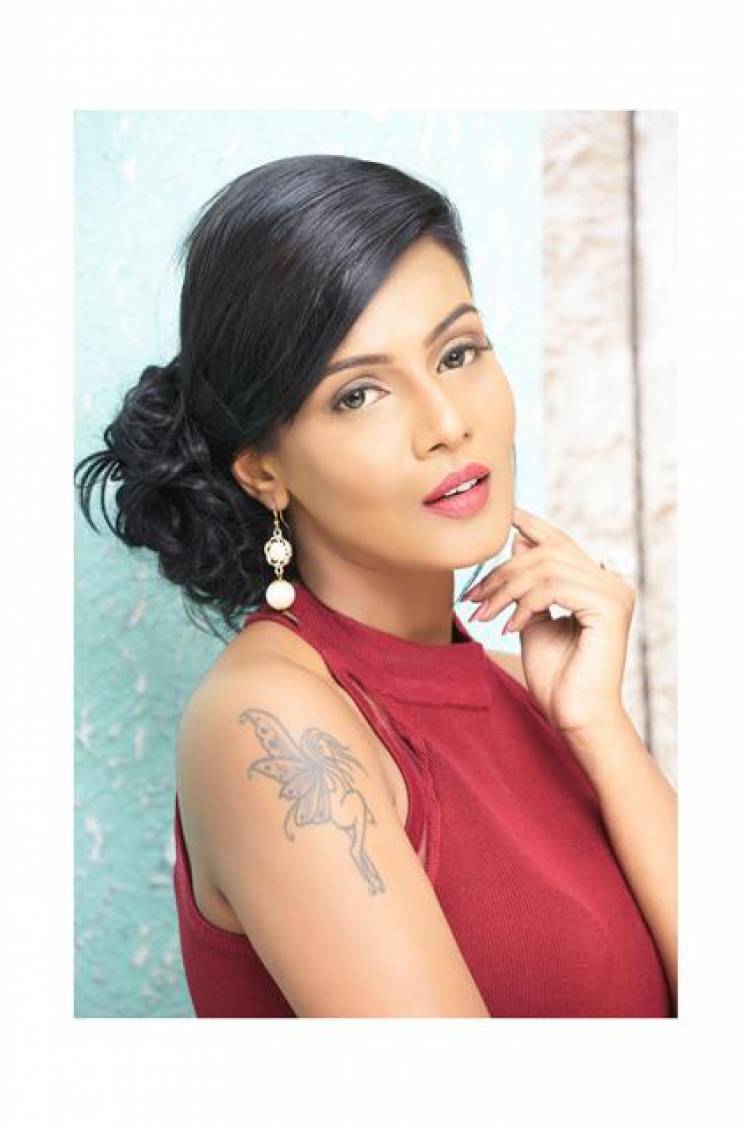 Actress Meera Mitun Stills