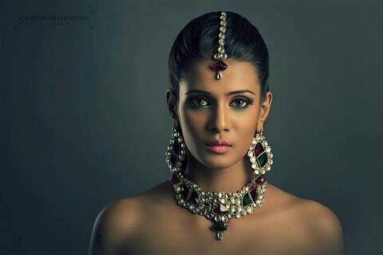 Actress Meera Mitun Stills