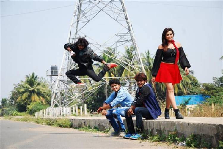 Spot - Tamil Movie Stills