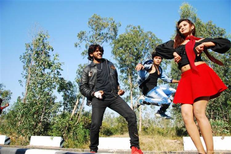 Spot - Tamil Movie Stills