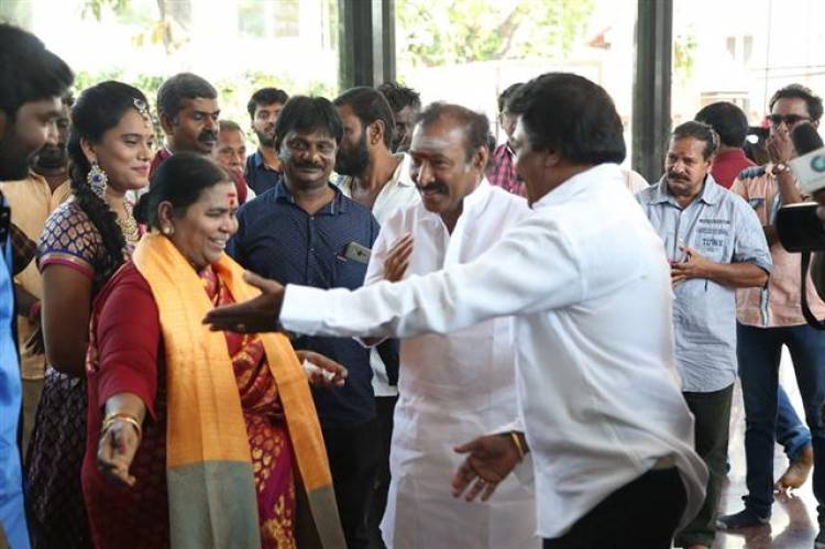 "மன்னார் அன்ட் கம்பெனி" - Movie Pooja Stills