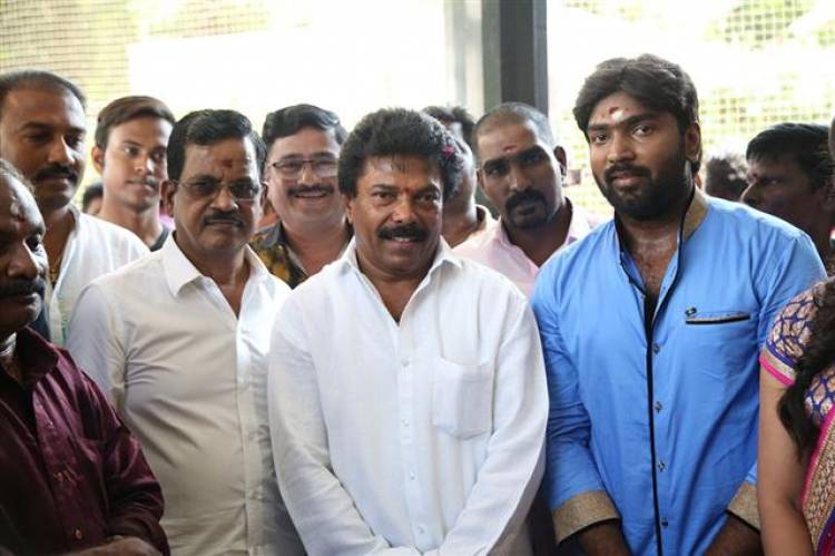 "மன்னார் அன்ட் கம்பெனி" - Movie Pooja Stills