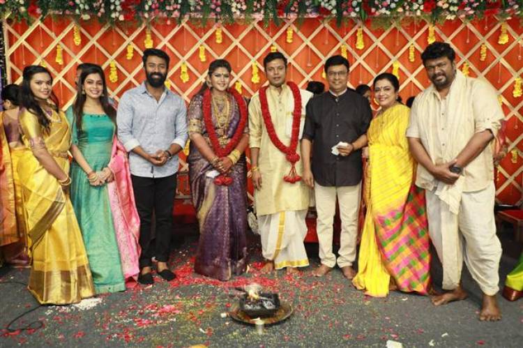 Abinaya Parthiban and Naresh Karthik Wedding Stills