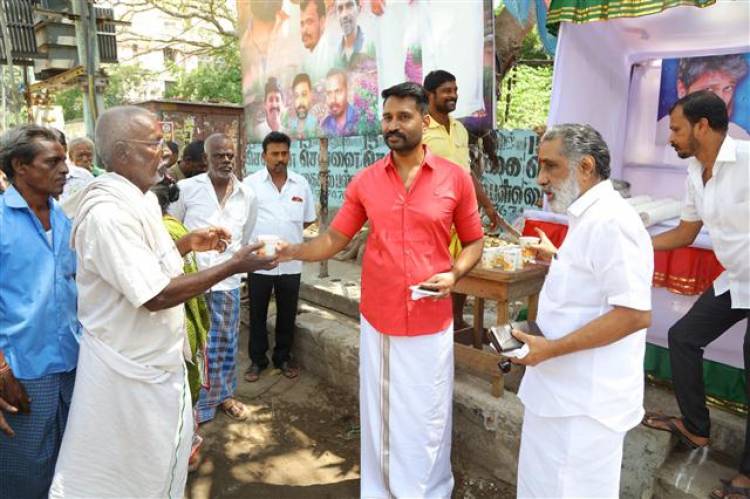 ஜெய்வந்த் சைதய் குப்பம் ரோடு மக்களுக்காக இன்று மோர் பந்தல் அமைத்தார்