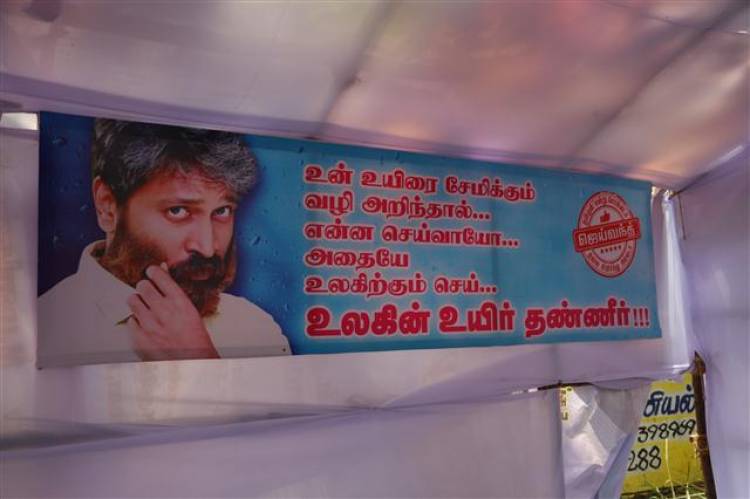 ஜெய்வந்த் சைதய் குப்பம் ரோடு மக்களுக்காக இன்று மோர் பந்தல் அமைத்தார்