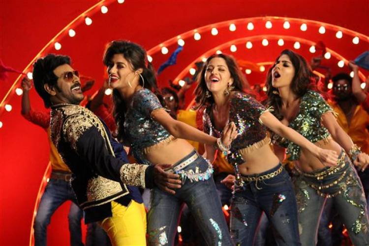 "Kanchana 3" Movie Exclusive Stills