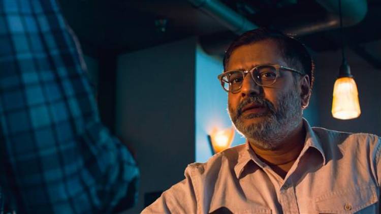 "Vellai Pookal" Movie Stills With Cast and Crew Details