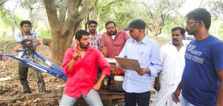 "Mayuran" - Tamil Movie Stills