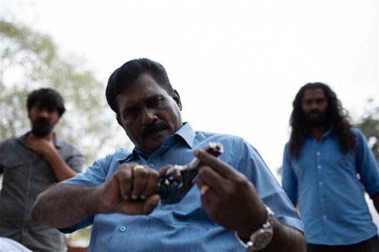 "Mayuran" - Tamil Movie Stills