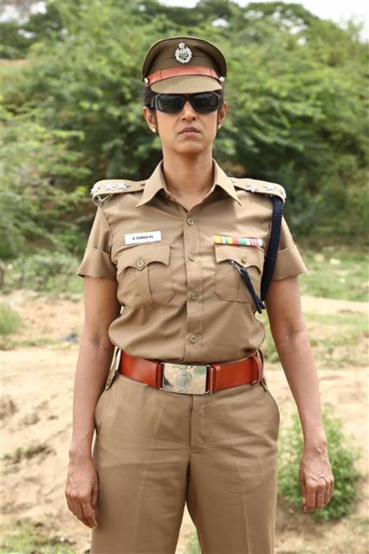 "EPCo 302" Tamil Movie Stills