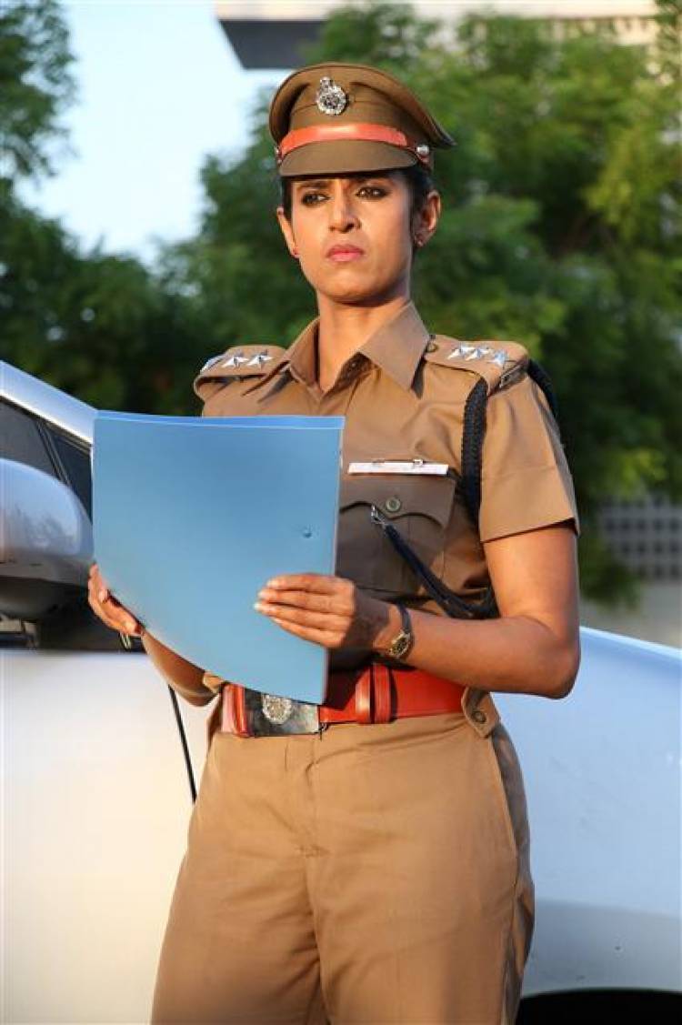 "EPCo 302" Tamil Movie Stills