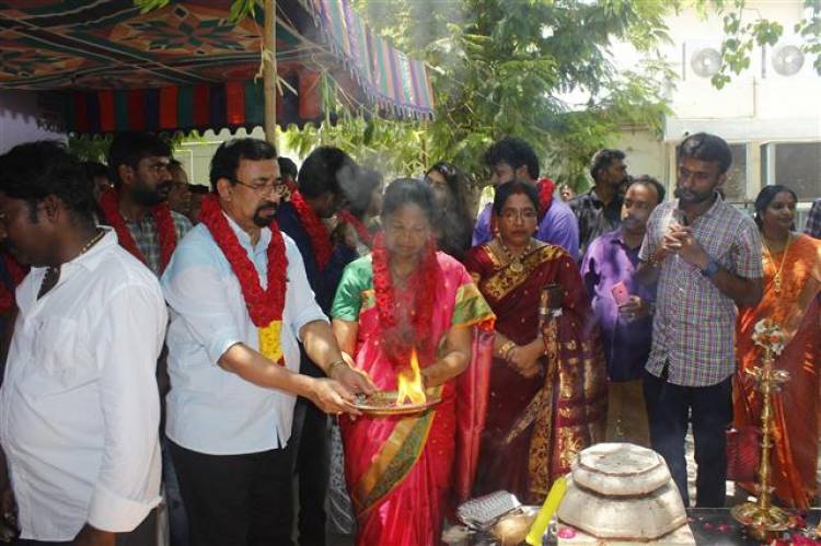 "Ennai Sudum Pani" Movie Pooja Stills