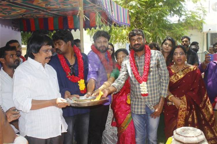 "Ennai Sudum Pani" Movie Pooja Stills